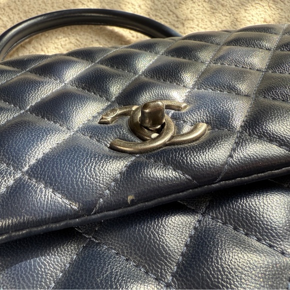 Women Handbag Purse Bag Shoulder Navy Blue Quilted Top Handle Extra Strap 11”x9” - Picture 7 of 7